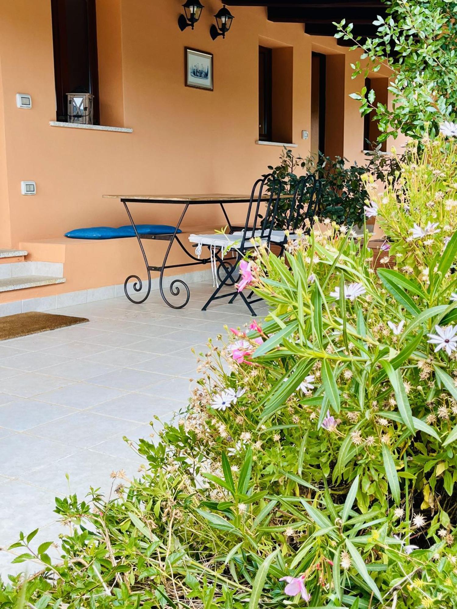 Casagliana Suite Resort Olbia Room photo